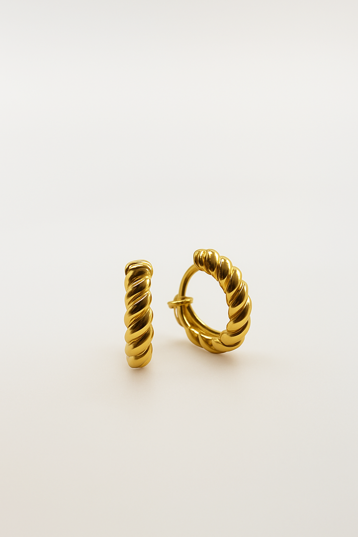 SHELL – Radiance Solid Gold Huggie Hoops