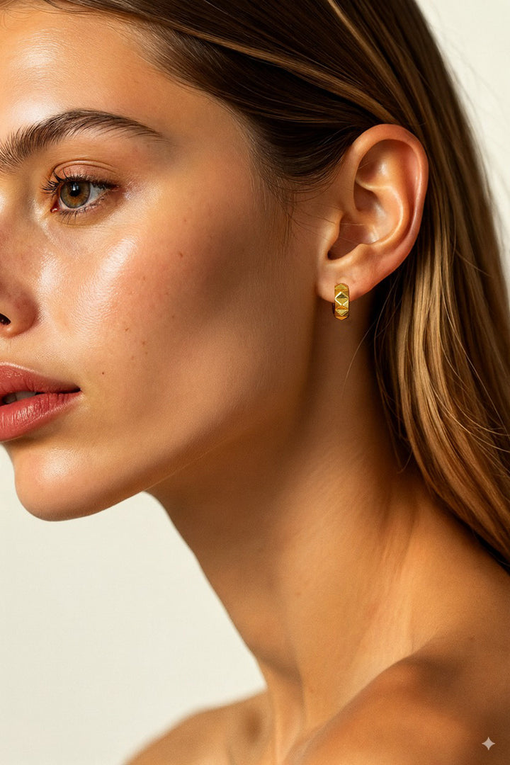 APEX – Luxe Solid Gold Huggie Hoops