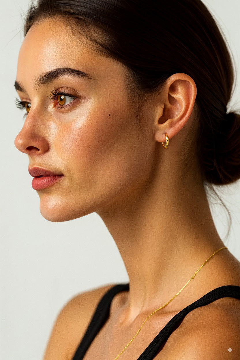 WAVE – Glow Solid Gold Huggies Hoops