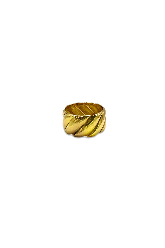 CURVY – Solid Gold Ring