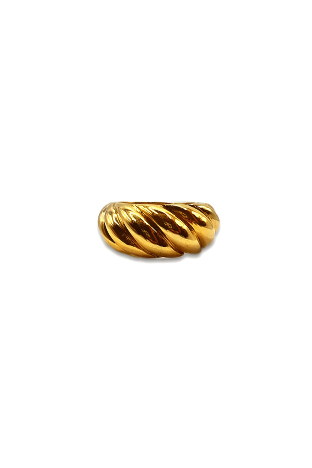 SHELLY – Solid Gold Ring