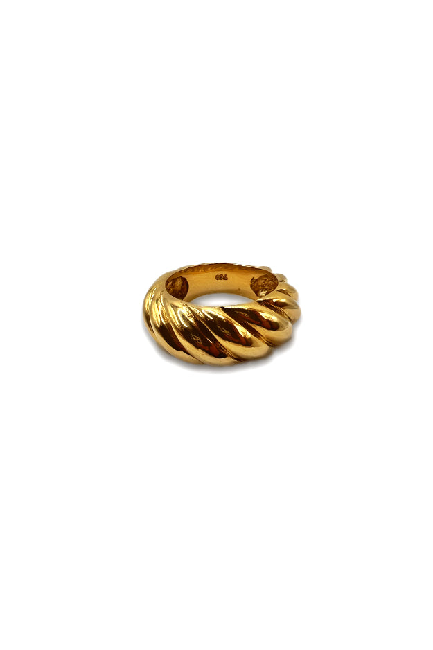 SHELLY – Solid Gold Ring