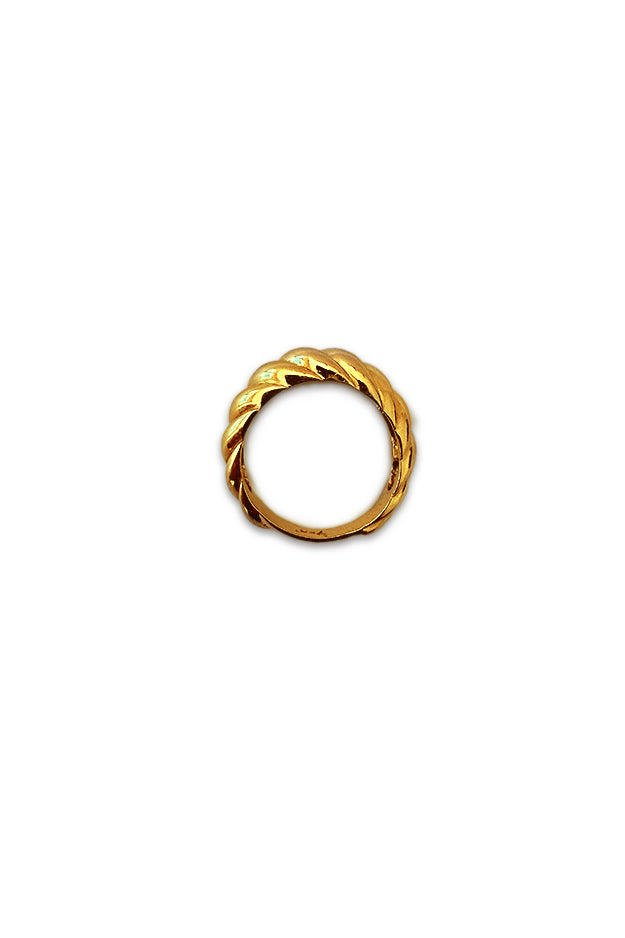 SHELL – Solid Gold Ring