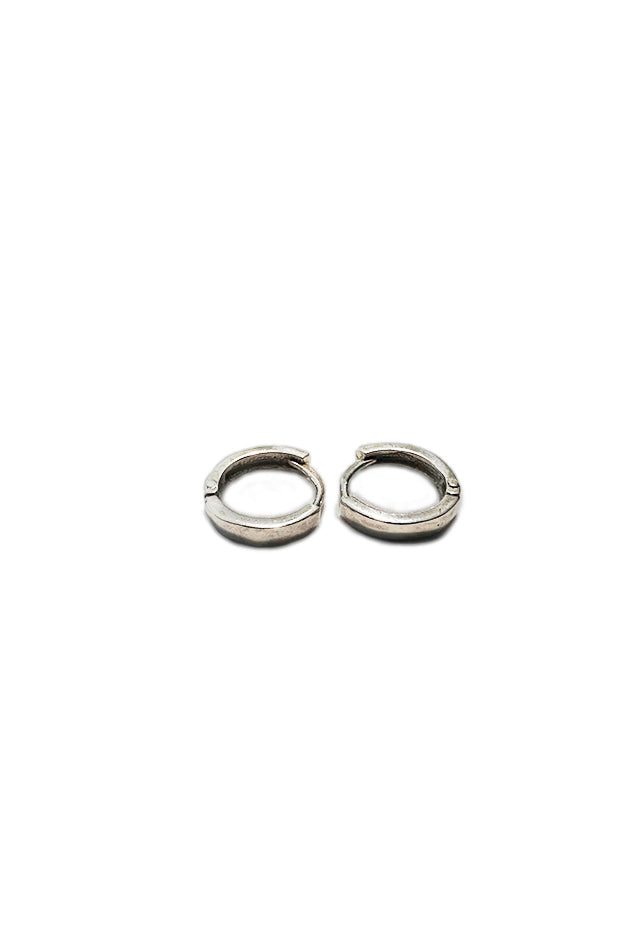 LEAF – Solid Silver Huggie Hoop Earrings