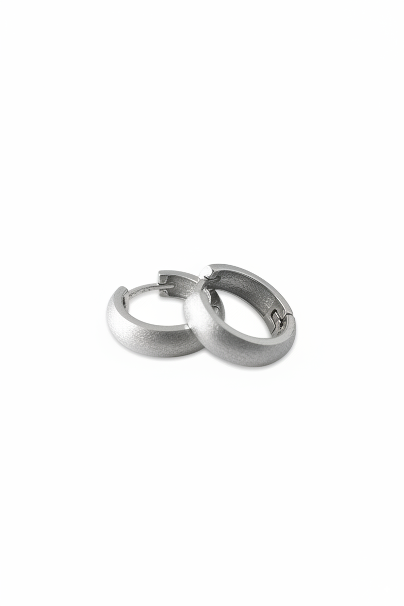 SAND – Solid Silver Huggie Hoop Earrings