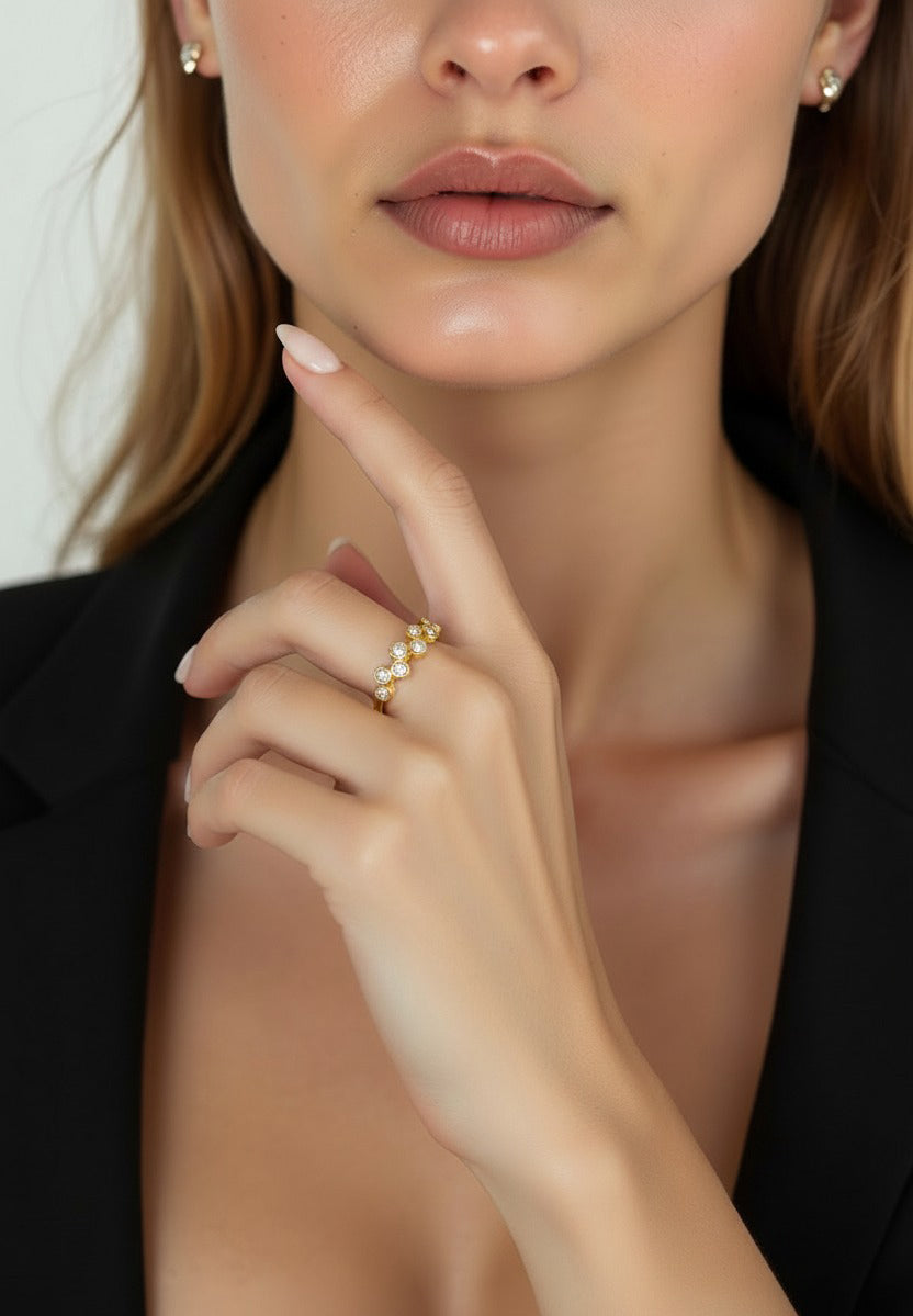 SNOW – Solid Gold Ring