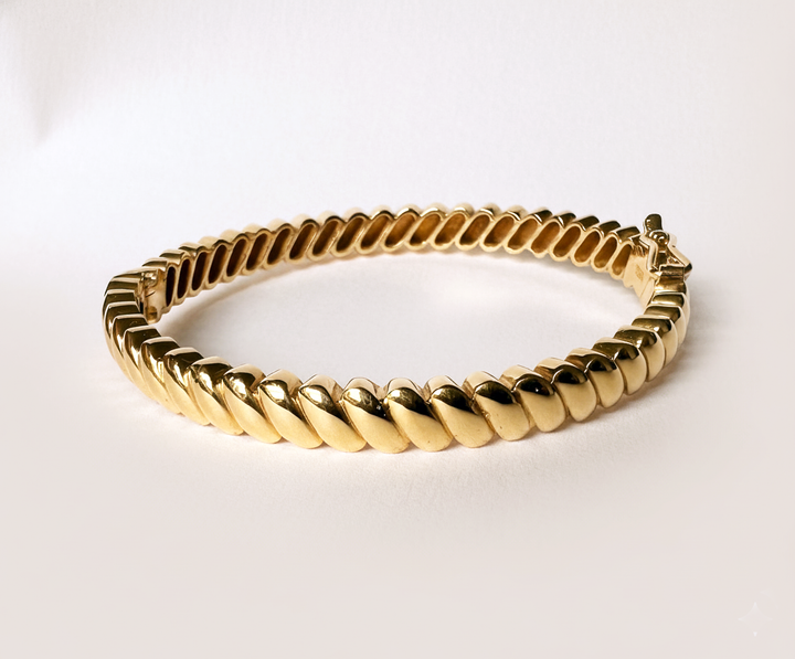 WAVY – Solid Gold Bracelet